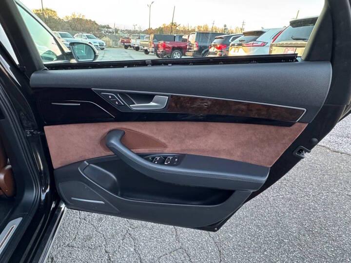 Audi A8 3.0T quattro 2016