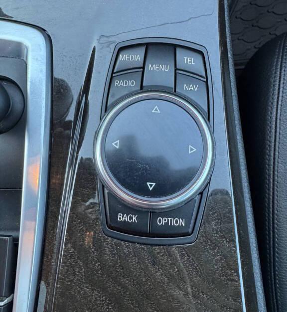 BMW 5-Series 535i xDrive 2014