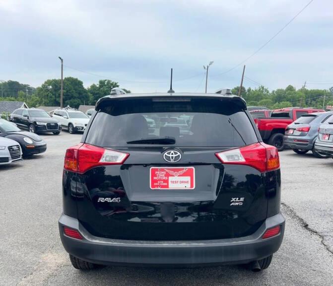 Toyota RAV4 XLE AWD 2013