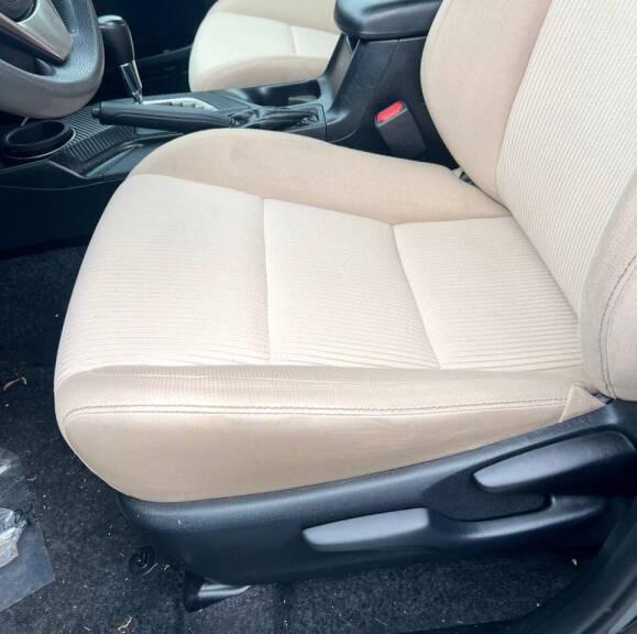 Toyota RAV4 XLE AWD 2013