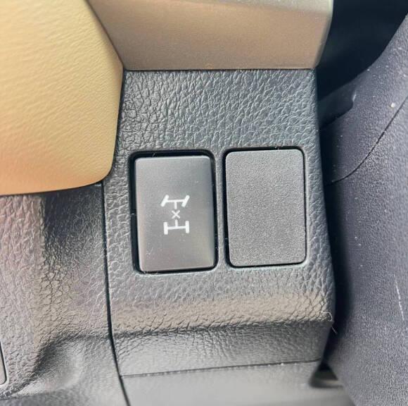 Toyota RAV4 XLE AWD 2013