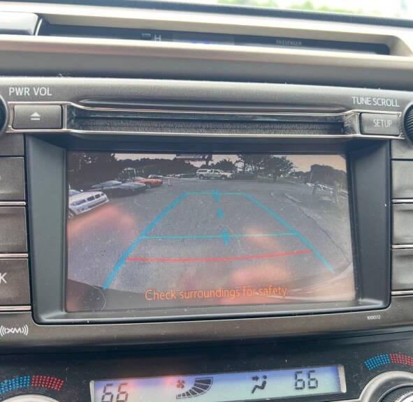 Toyota RAV4 XLE AWD 2013