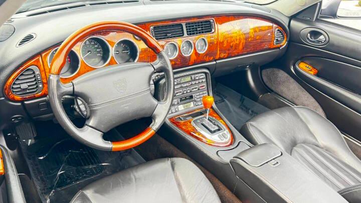 Jaguar XK-Series XK8 Convertible 2005