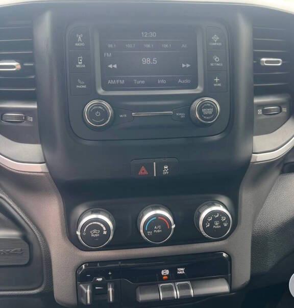 RAM 2500 Tradesman Crew Cab SWB 4WD 2020