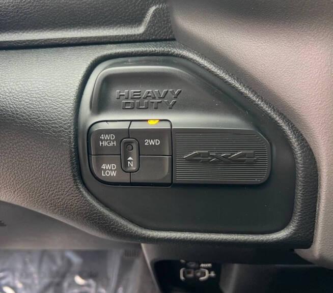 RAM 2500 Tradesman Crew Cab SWB 4WD 2020