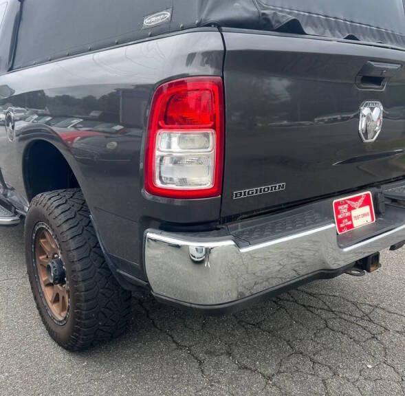 RAM 2500 Tradesman Crew Cab SWB 4WD 2020