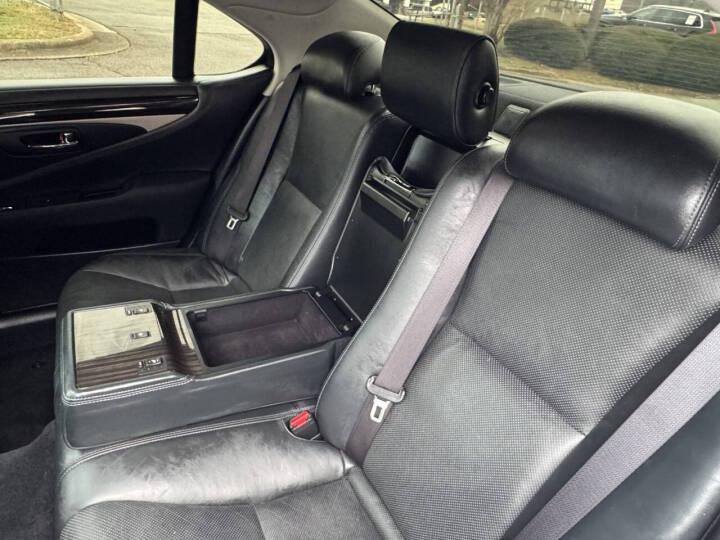 Lexus LS 460 Luxury Sedan AWD 2015