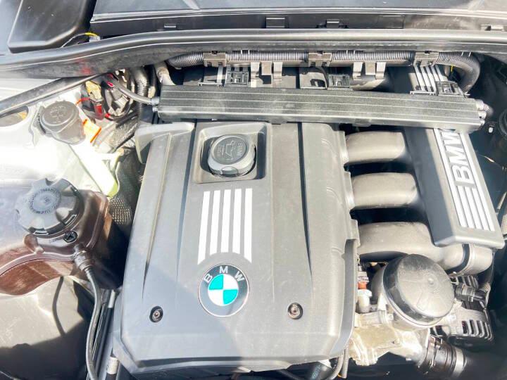 BMW 1-Series 128i Coupe 2012