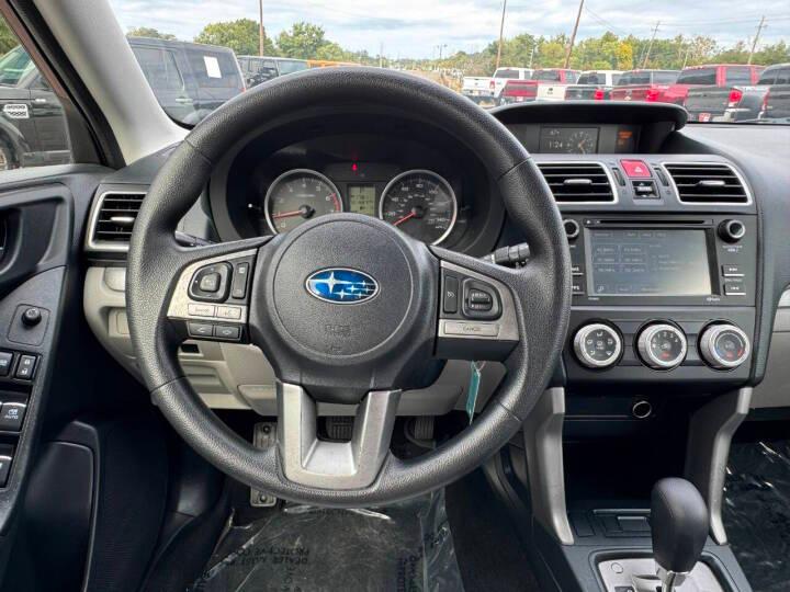 Subaru Forester 2.5i Premium PZEV CVT 2017