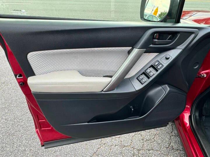 Subaru Forester 2.5i Premium PZEV CVT 2017