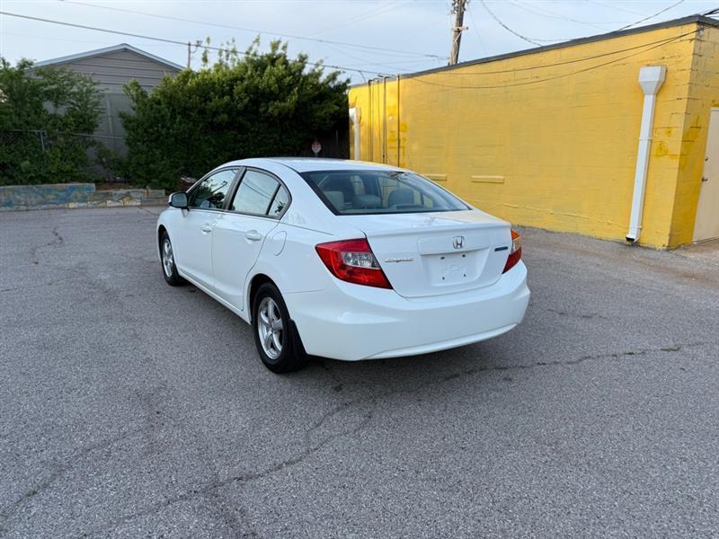 Honda Civic CNG Sedan 5-Speed AT 2012