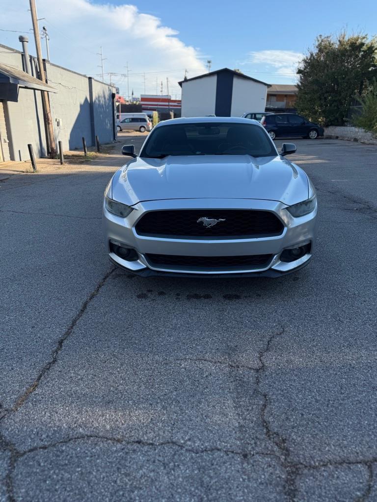 Ford Mustang EcoBoost Coupe 2016
