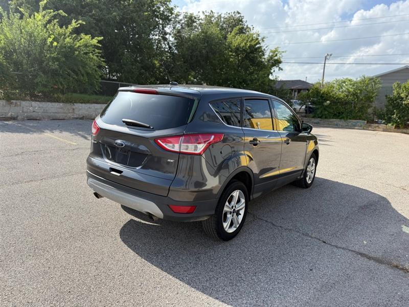 Ford Escape SE FWD 2016