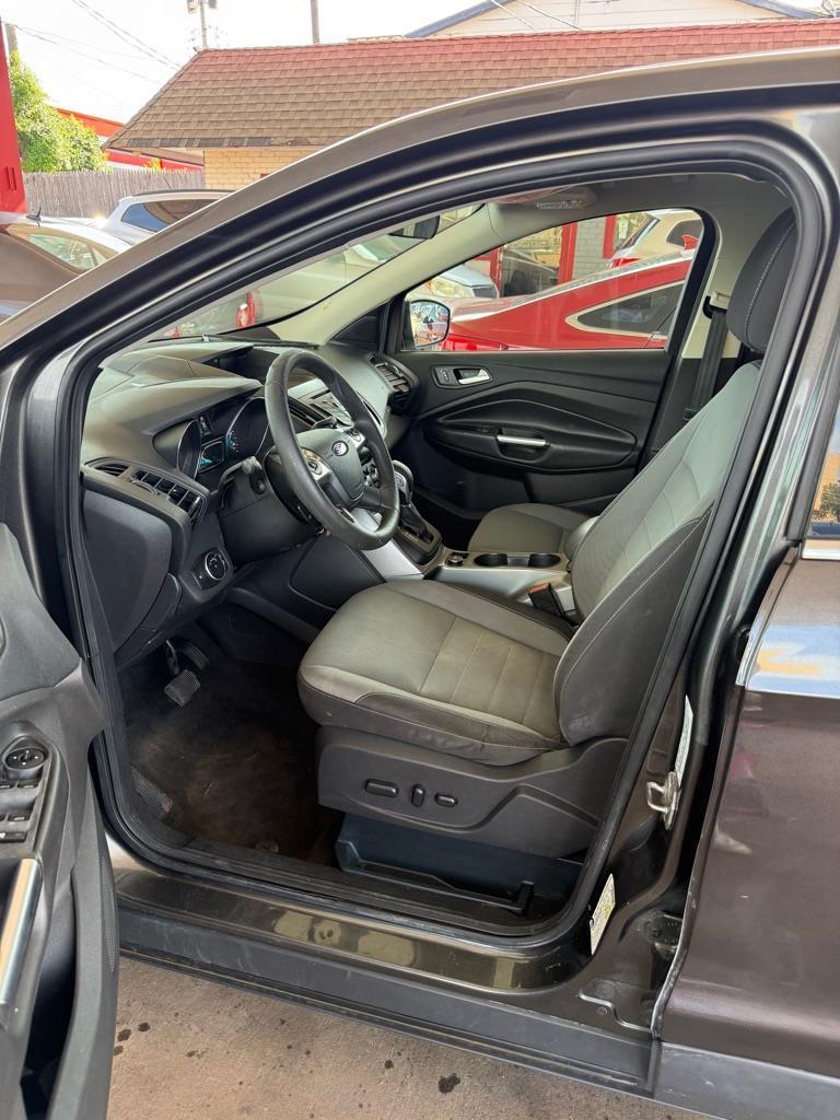 Ford Escape SE FWD 2016