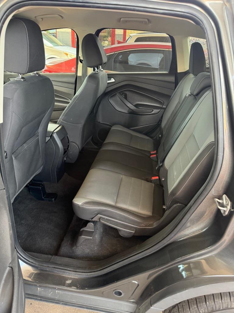 Ford Escape SE FWD 2016