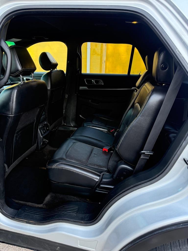 Ford Explorer Limited FWD 2016