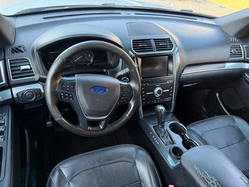 Ford Explorer Limited FWD 2016