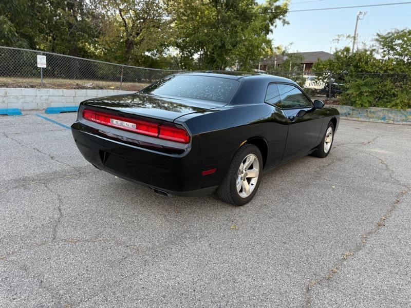 Dodge Challenger SXT 2012