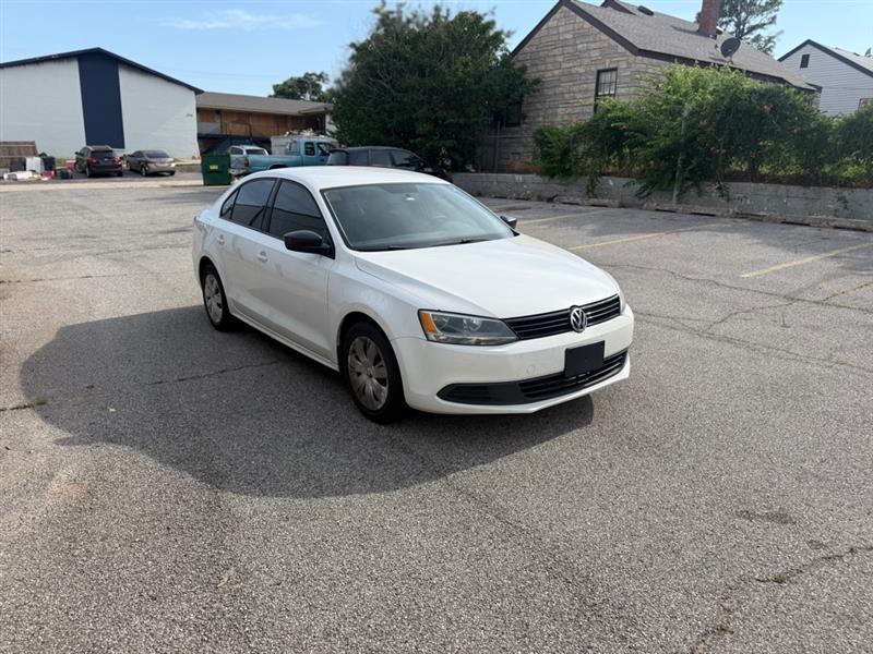 Volkswagen Jetta S 2012