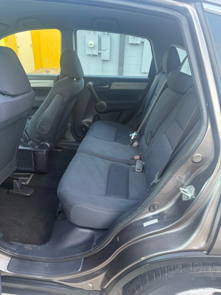 Honda CR-V LX 4WD 5-Speed AT 2010
