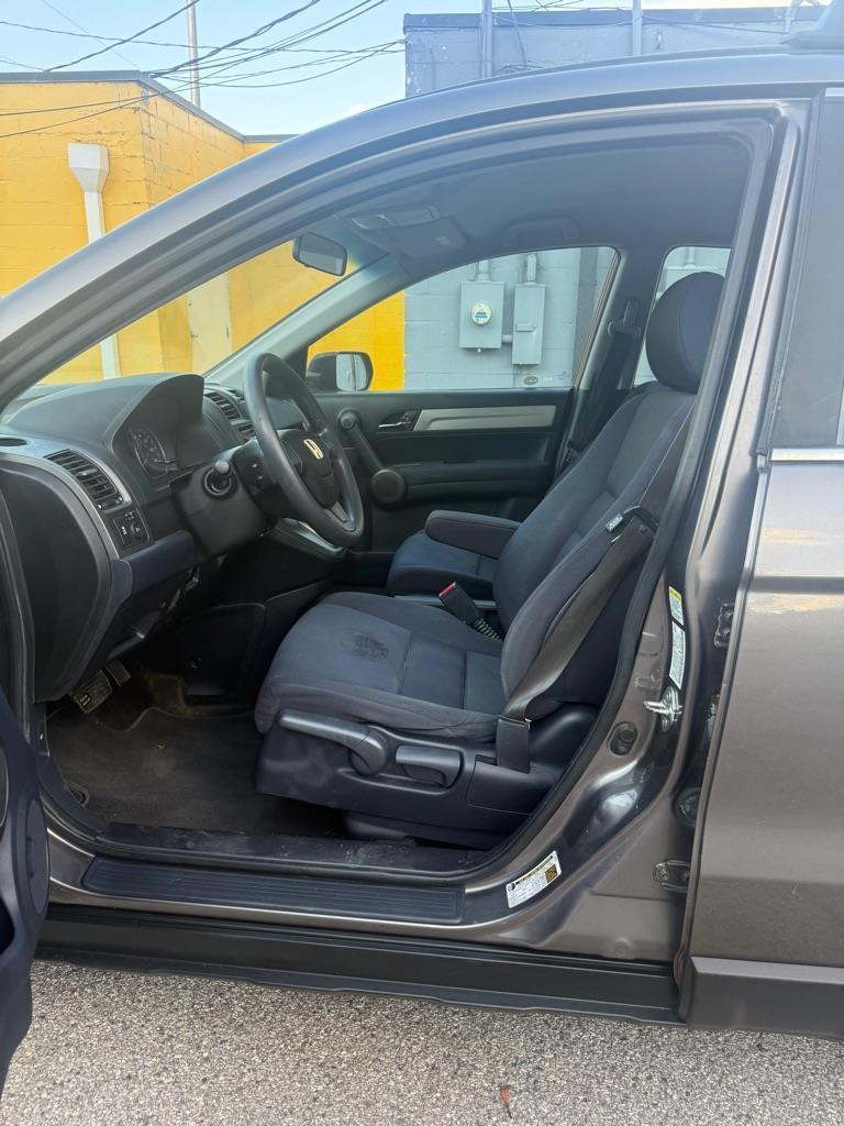 Honda CR-V LX 4WD 5-Speed AT 2010
