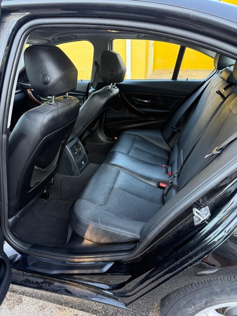 BMW 3-Series 328i Sedan 2013