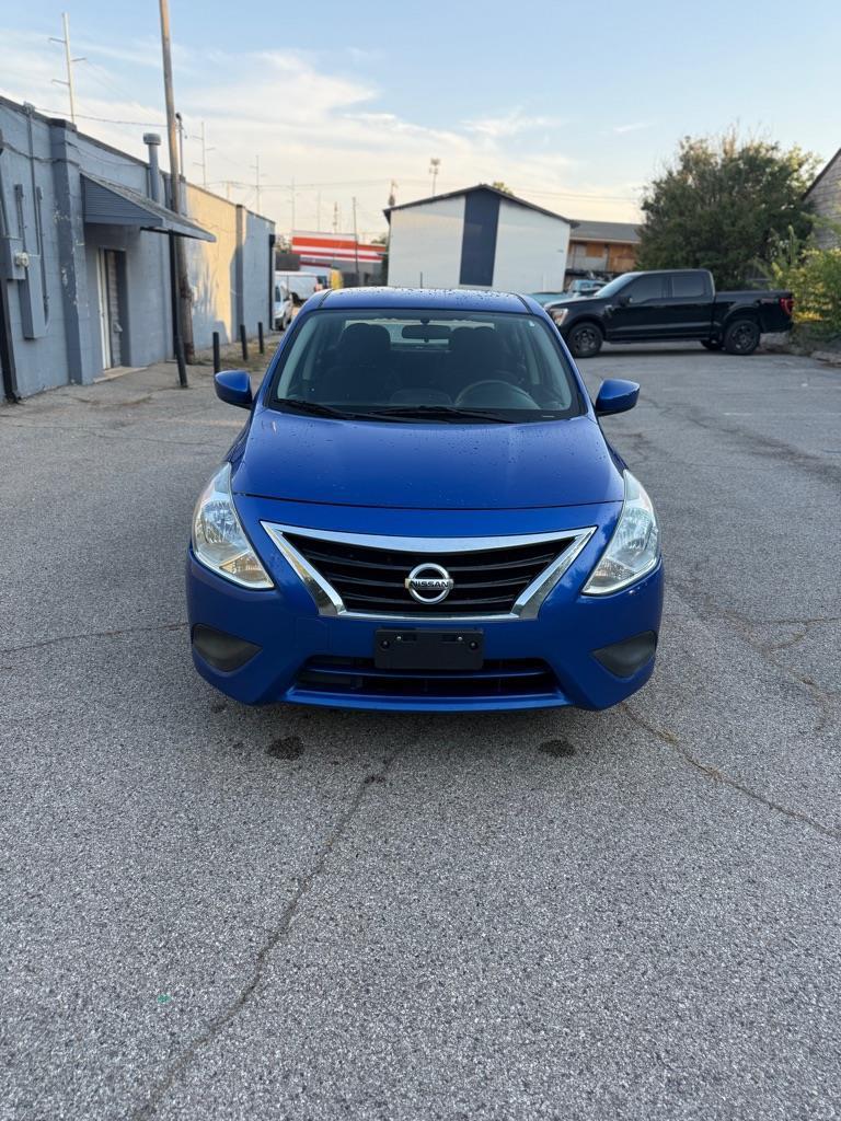 Nissan Versa 1.6 S 5M 2017