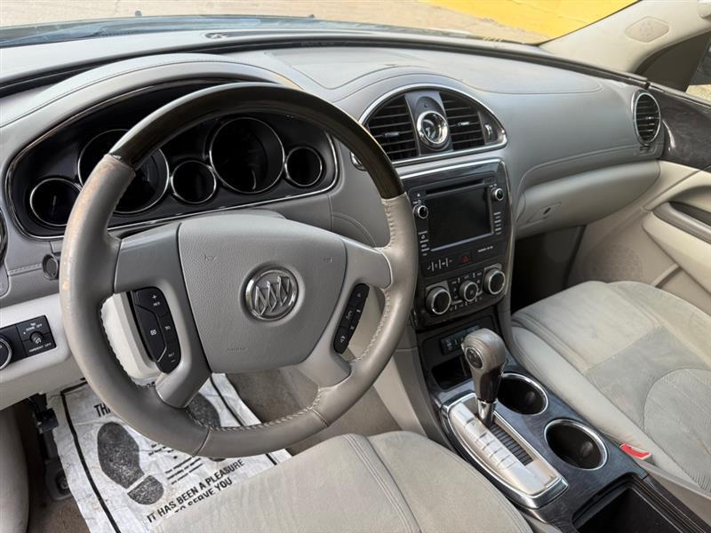 Buick Enclave Convenience FWD 2017
