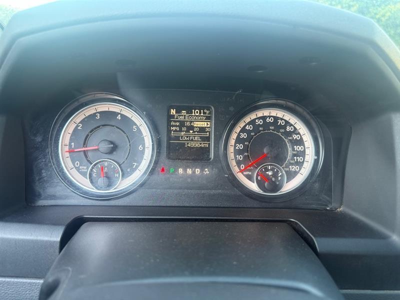 RAM 1500 Tradesman Quad Cab 2WD 2016