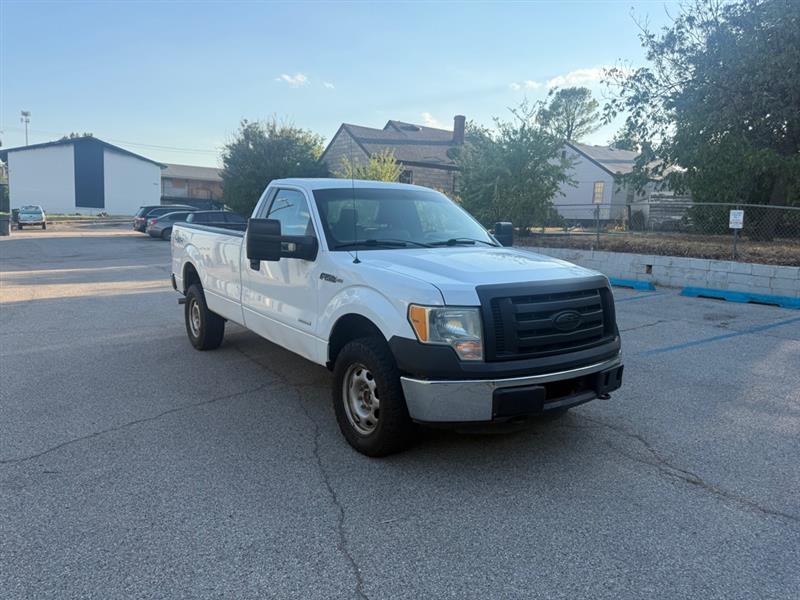Ford F-150 XLT 8-ft. Bed 2WD 2012