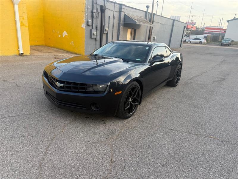 Chevrolet Camaro LS Coupe 2013
