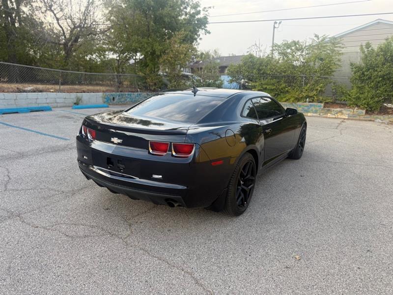 Chevrolet Camaro LS Coupe 2013