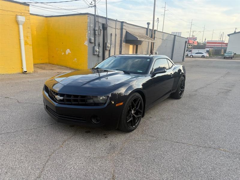 Chevrolet Camaro LS Coupe 2013