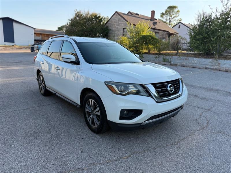 Nissan Pathfinder S 4WD 2017