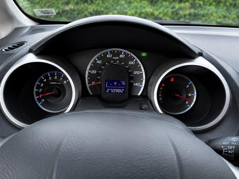 Honda Fit 5-Speed AT 2013