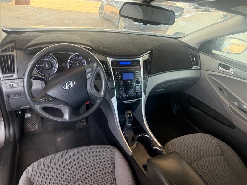 Hyundai Sonata GLS Auto 2011