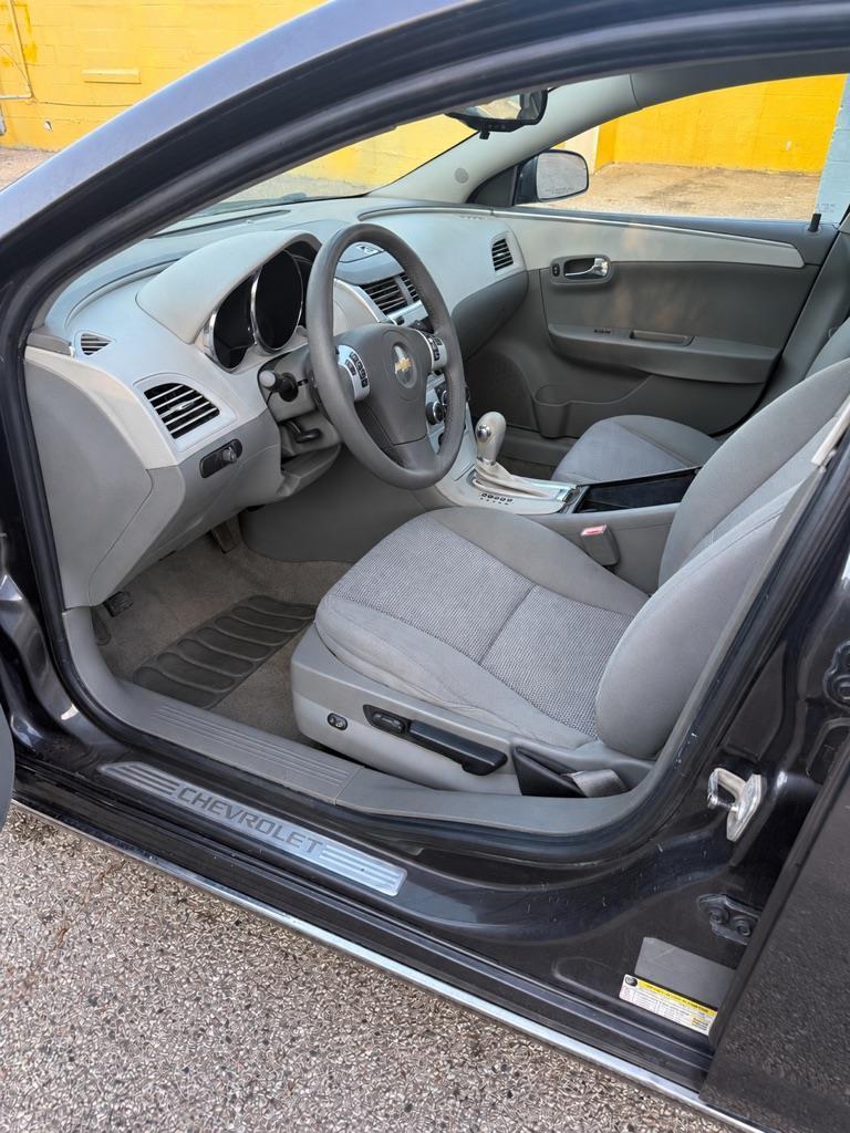 Chevrolet Malibu 1LT 2010