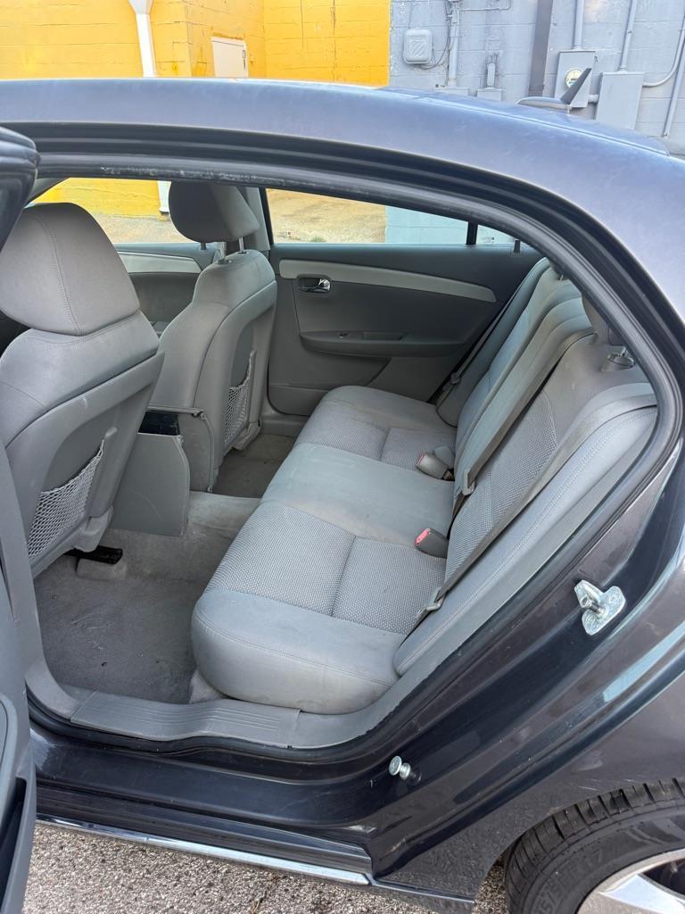 Chevrolet Malibu 1LT 2010