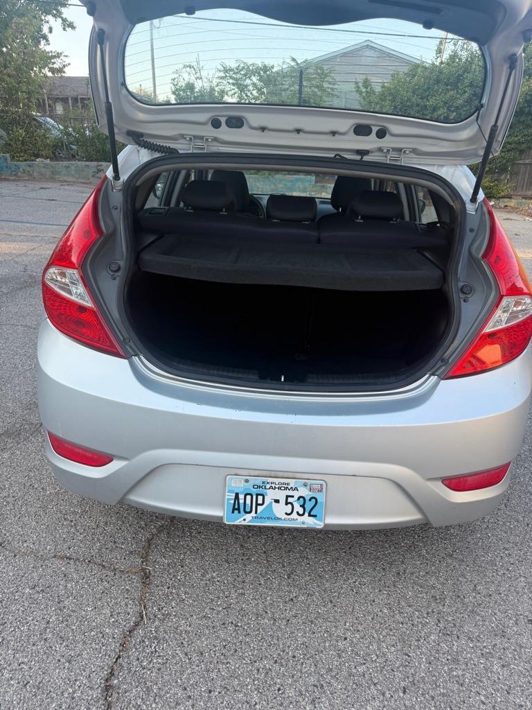 Hyundai Accent GS 5-Door 6A 2015