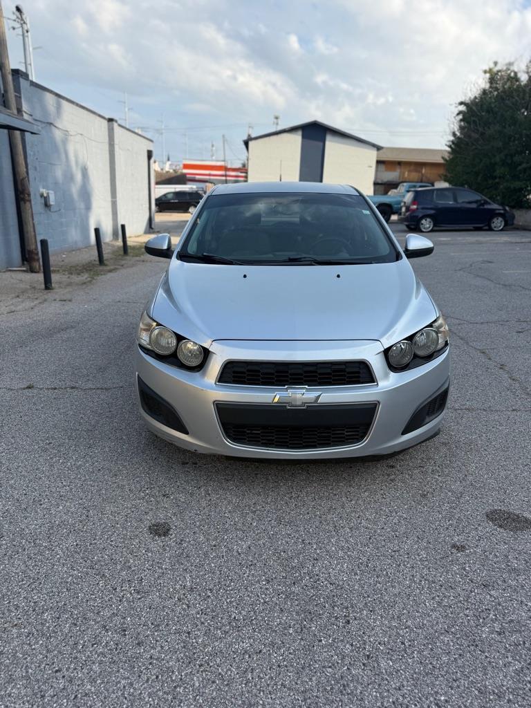 Chevrolet Sonic 2LT 5-Door 2012