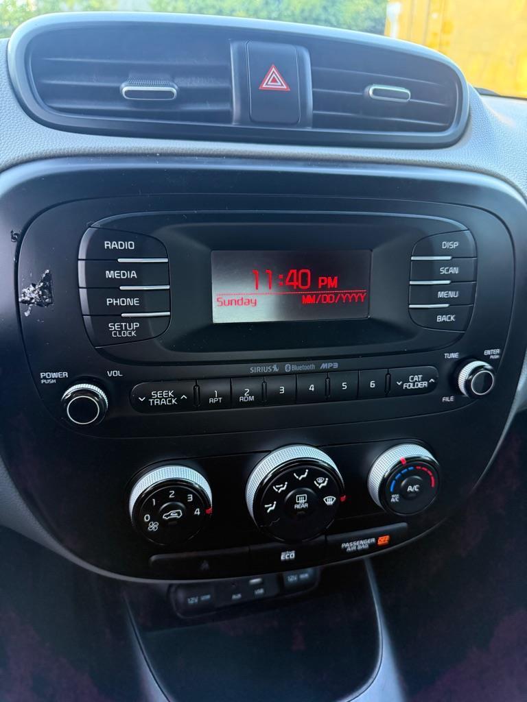 Kia Soul Base 6A 2016