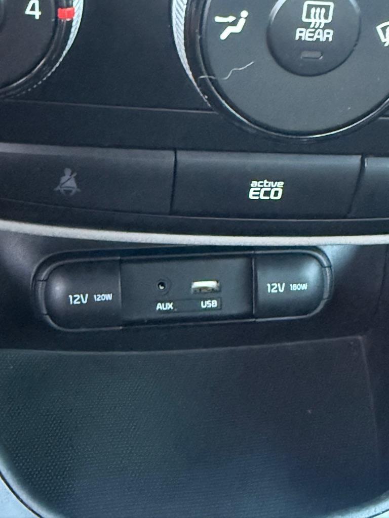 Kia Soul Base 6A 2016