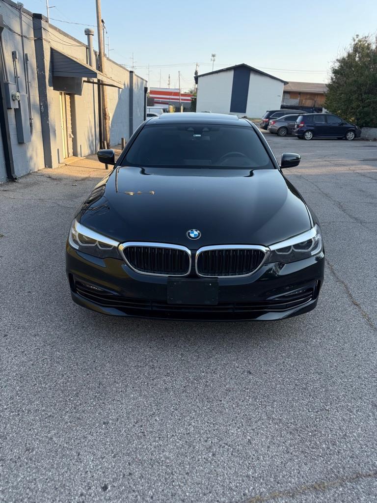 BMW 5-Series 530i xDrive 2018