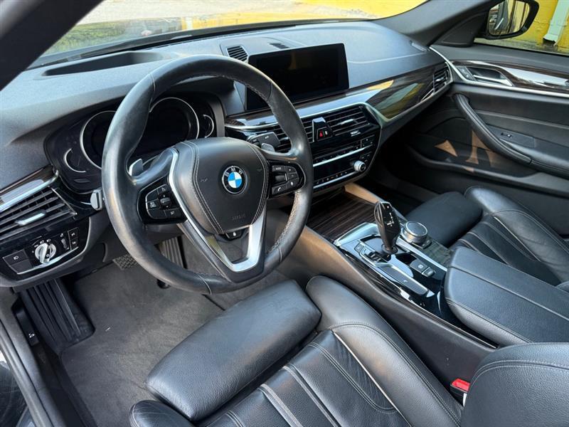 BMW 5-Series 530i xDrive 2018