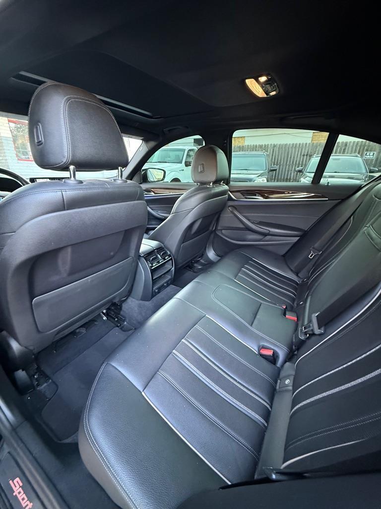 BMW 5-Series 530i xDrive 2018