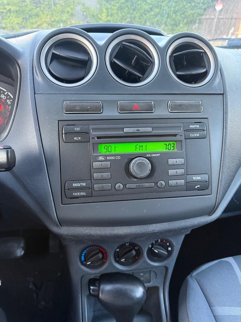 Ford Transit Connect XLT Wagon 2011