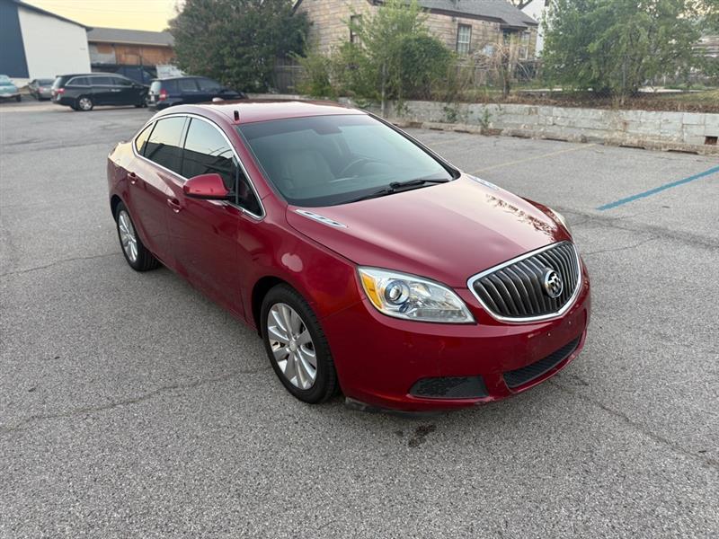 Buick Verano Base 2016