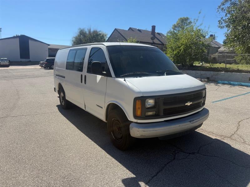 Chevrolet Express 3500 Cargo 2002