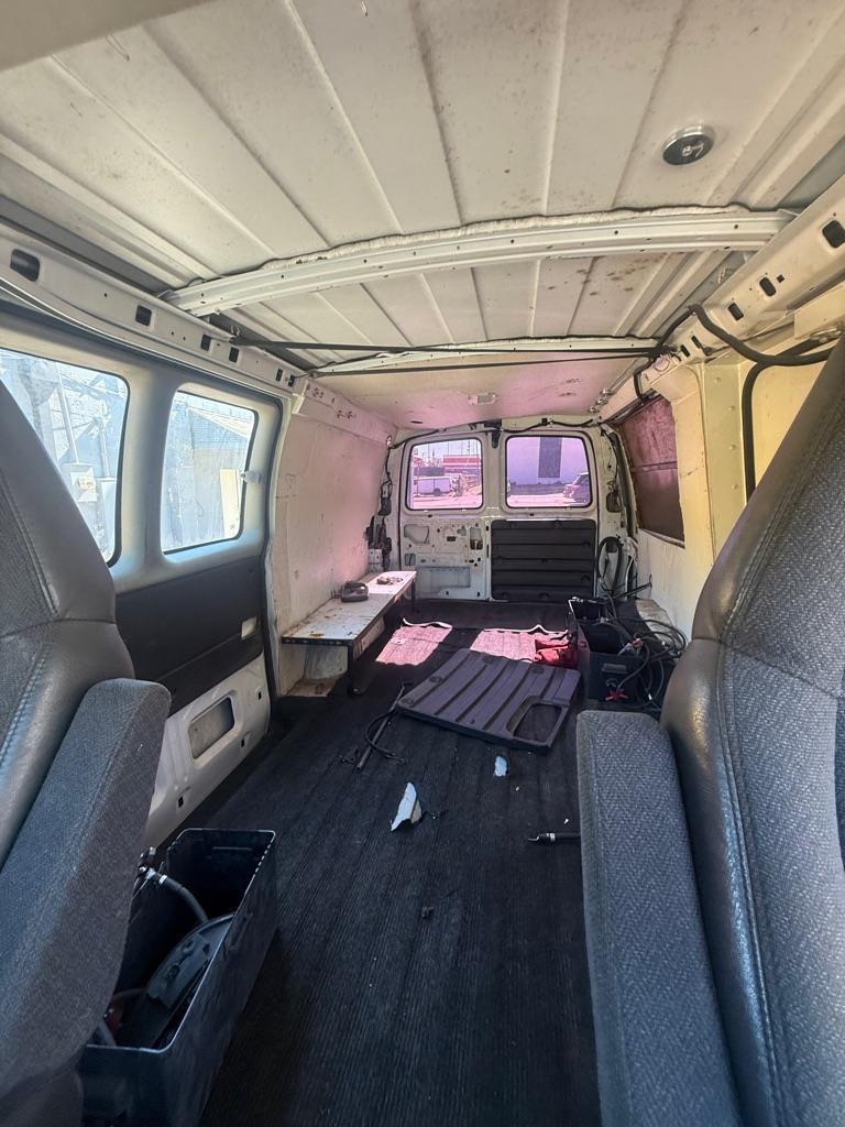 Chevrolet Express 3500 Cargo 2002