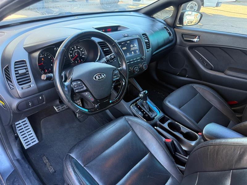 Kia Forte 5-Door SX 7A 2017